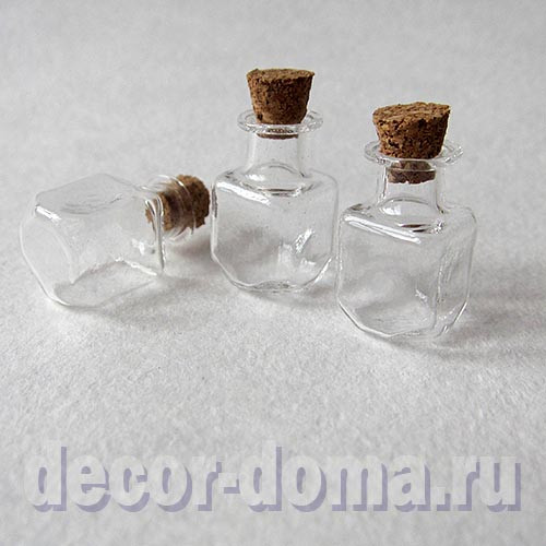 Флакончики мини, стеклянные, с пробкой, 14х24 мм, 3 шт., дно с гранями Флакончики мини, стеклянные, с пробкой, 14х24 мм, 3 шт., дно с гранями