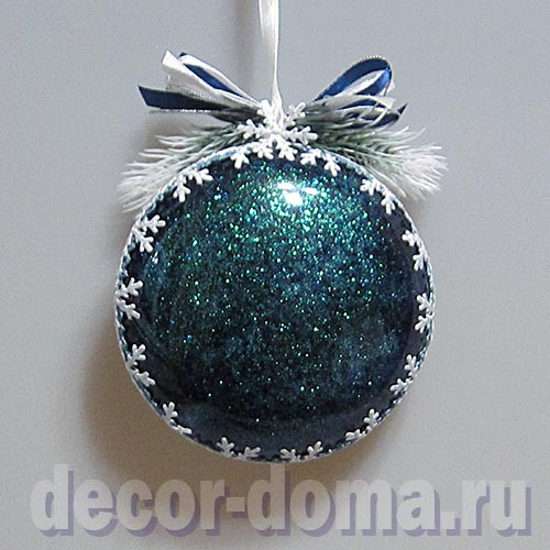 Медальон, из 2 половинок, прозрачный пластик, диаметр 11 см Медальон, из 2 половинок, прозрачный пластик, диаметр 11 см