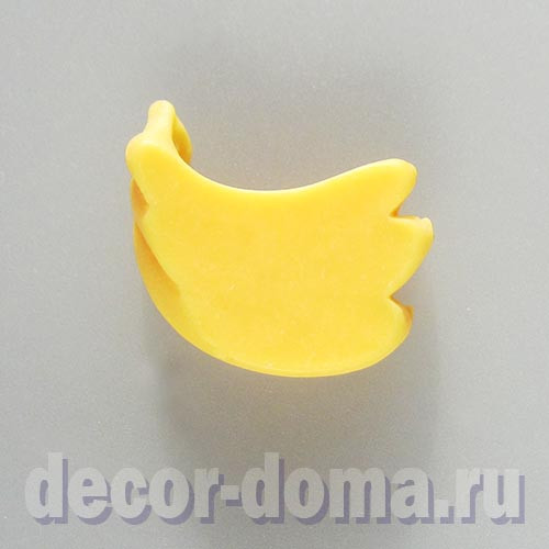 Бананы, связка, 2 см, фигурка миниатюрная Бананы, связка, 2 см, фигурка миниатюрная