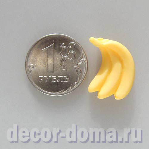 Бананы, связка, 2 см, фигурка миниатюрная Бананы, связка, 2 см, фигурка миниатюрная