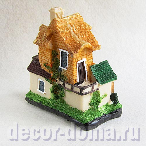 Дом-коттедж, 11 см, желтая крыша изогнутая Дом-коттедж, 11 см, желтая крыша изогнутая