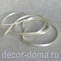 Ленточка 3 мм атласная, 1 м, цвет 008, кремовый