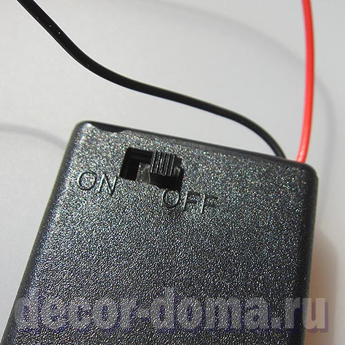Блок для батареек с выключателем Блок для батареек с выключателем