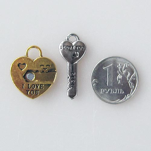 Замочек-сердечко с магнитным ключиком, набор подвесок, 3,5 см