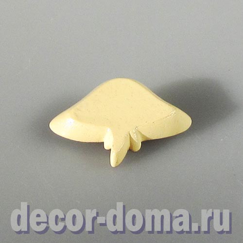 Скат коричневый, рыба, миниатюра, 2,5х3,5 см