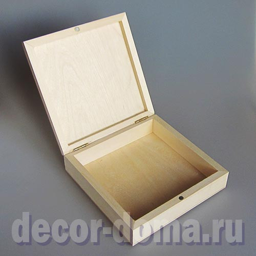 Шкатулка, массив липы и фанера, 15х14х6 см