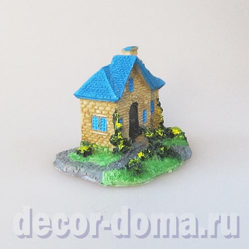 Загородный домик, миниатюра, 4,5 см, полистоун, синяя крыша